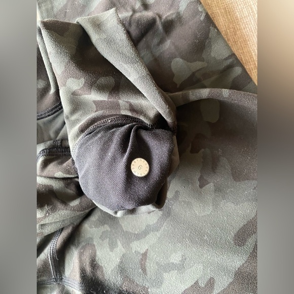 Lululemon Align Leggings - Picture 3 of 6